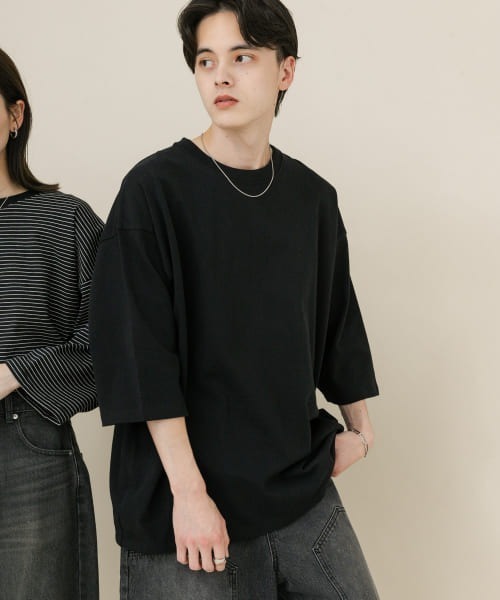 SENSE OF PLACE by URBAN RESEARCH(センスオブプレイスバイアーバンリサーチ)の「『ユニセックス』エクストラルーズアソートTシャツ(Tシャツ/カットソー・メンズ・ホワイト/ホワイト系その他/ブラック/ブラック系その他・MEDIUM/LARGE)」の19枚目の写真