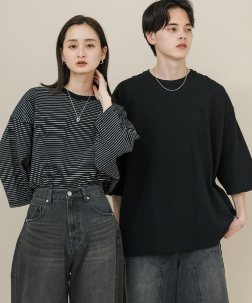 SENSE OF PLACE by URBAN RESEARCH(センスオブプレイスバイアーバンリサーチ)の「『ユニセックス』エクストラルーズアソートTシャツ(Tシャツ/カットソー・メンズ・ホワイト/ホワイト系その他/ブラック/ブラック系その他・MEDIUM/LARGE)」の5枚目の写真