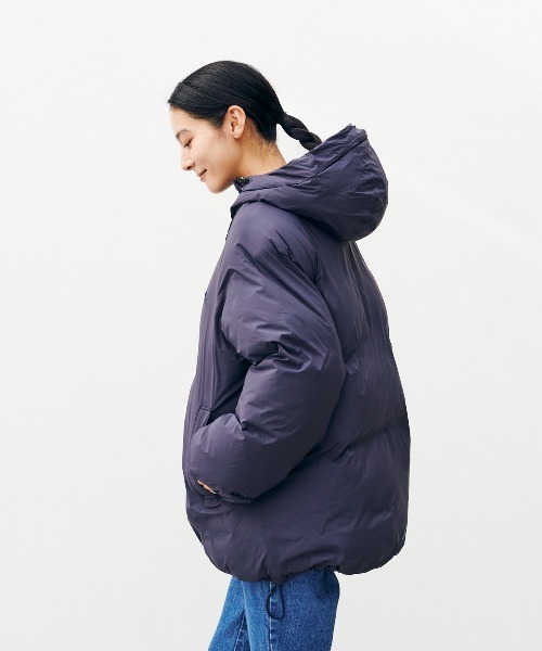 KELTY（ケルティ）の「インサレーションミドルコート（ダウンジャケット/コート・レディース・ベージュ/ブルー/ブラック/ネイビー・FREE）」の19枚目の写真