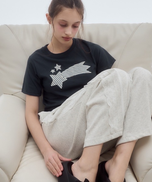 Birthday room（バースデイルーム）の「スターワッペンTシャツ/Star 