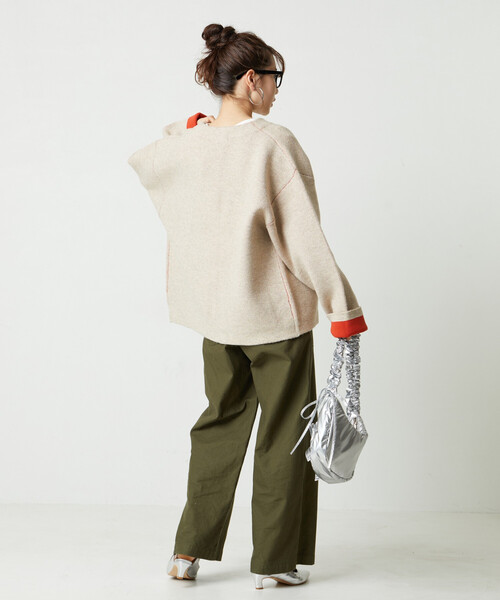 FREAK'S STORE（フリークスストア）の「限定展開　裏配色 スナップ ニット カーディガン（カーディガン/ボレロ・レディース・ベージュ/ネイビー/ナチュラル/チャコールグレー/グレー/ブラック/ブラウン・ﾌﾘ-）」の18枚目の写真