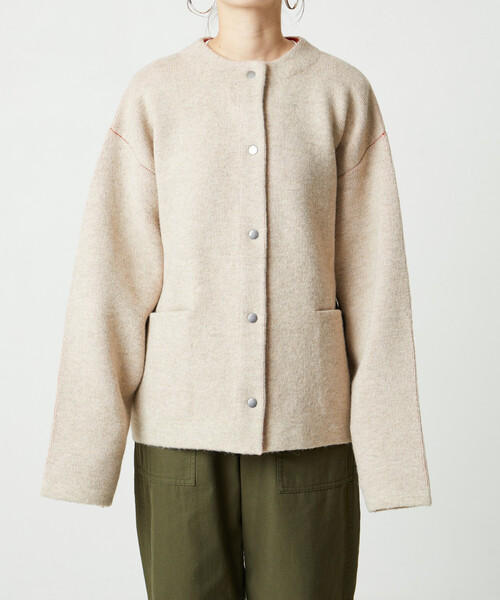 FREAK'S STORE（フリークスストア）の「限定展開　裏配色 スナップ ニット カーディガン（カーディガン/ボレロ・レディース・ベージュ/ネイビー/ナチュラル/チャコールグレー/グレー/ブラック/ブラウン・ﾌﾘ-）」の22枚目の写真