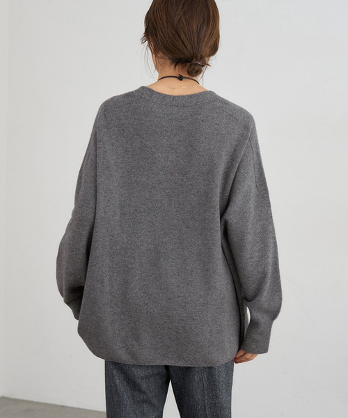 追加》Fineニュージーウール ニュアンス Vプルオーバー（ニット