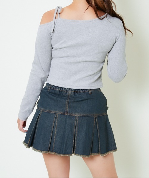 GORGE(ゴージ)の「《クラッシュロゴ×ワンショル風リボン》レディース リブカットソー 短丈 長袖 トップス 春秋(Tシャツ/カットソー・レディース・スミクロ/グレー・F)」の5枚目の写真