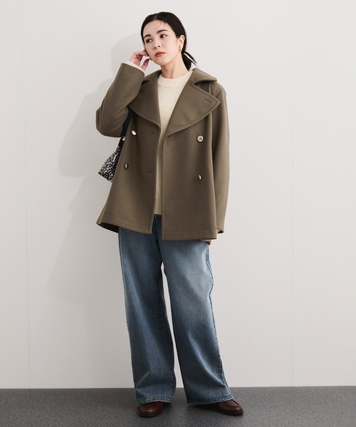 le cercle ADAM ET ROPE'(ルセルクルアダムエロペ)の「ウールライクダブルテーラードミドル丈コート(ピーコート・レディース・キナリ/キャメル/ネイビー・FREE)」の12枚目の写真