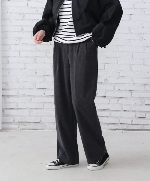 ONEP STAR(ワンピスター)の「タック入りストレートリブパンツ(スラックス・レディース・オフホワイト/グレー/ブラック/グレイッシュベージュ・LARGE/MEDIUM)」の5枚目の写真