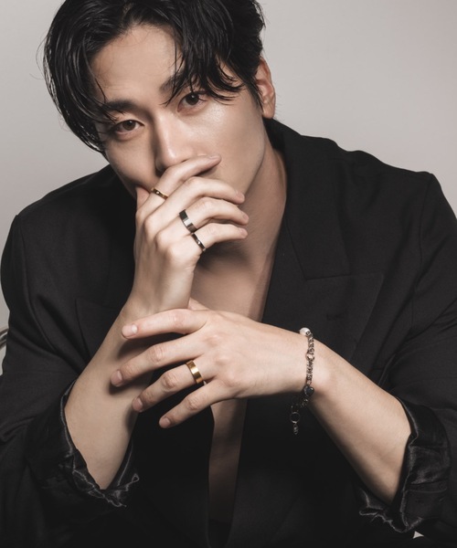 muku(ムク)の「BRACELET/POINT STONE×PEARL(ブレスレット・メンズ・ブラック×シルバー/ブルー・FREE)」の20枚目の写真