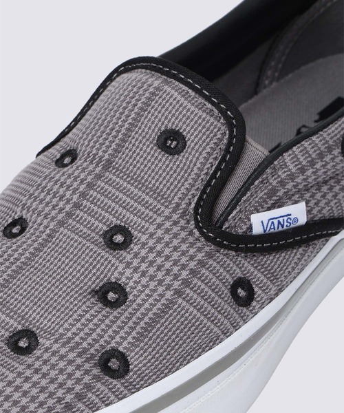 VANS(バンズ)の「HARAJUKU PUNK スリッポン / LX Slip-On Reissue 98 SP TDC A VN000NBME4A1(スリッポン・メンズ・グレー・12/11.5/11/10/9.5/9/8.5/7.5)」の3枚目の写真