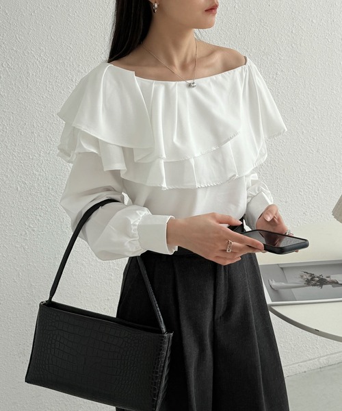 MAISON DE THERESE(メゾン ド テレーズ)の「片方オフショルダーのワイドカラーシャツ(シャツ/ブラウス・レディース・ホワイト・S/M)」の16枚目の写真