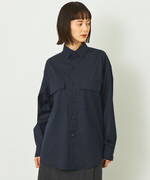 MACKINTOSH PHILOSOPHY（ﾏｯｷﾝﾄｯｼｭ ﾌｨﾛｿﾌｨｰ）の「GREY LABAL ウールストライプオフィサーシャツ（シャツ/ブラウス・レディース・チャコールグレー/ネイビー・2/6）」の2枚目の写真