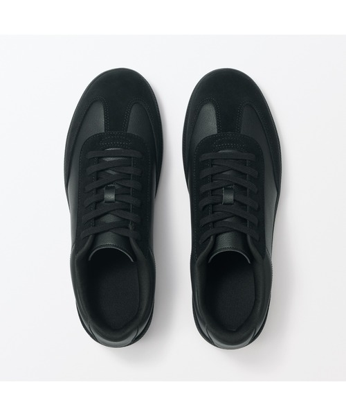 無印良品（ムジルシリョウヒン）の「紳士　柔らかい中敷を使用した　コンビネーションスニーカー（スニーカー・メンズ・ブラック/オフホワイト・25.5cm/26.0cm/26.5cm/27.0cm/27.5cm）」の12枚目の写真