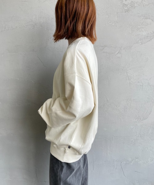 HUF（ハフ）の「[HUF/ハフ] TRANSIT AUTHORITY サークル刺繍ロゴ クルーネックスウェット（スウェット・レディース・ブラック/ナチュラル・M/L）」の22枚目の写真