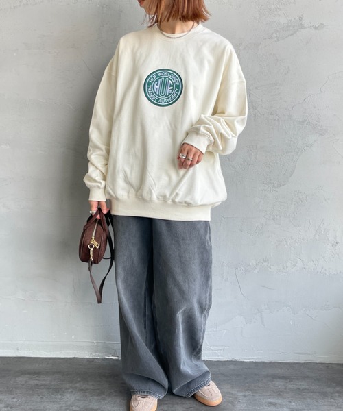 HUF（ハフ）の「[HUF/ハフ] TRANSIT AUTHORITY サークル刺繍ロゴ クルーネックスウェット（スウェット・レディース・ブラック/ナチュラル・M/L）」の4枚目の写真