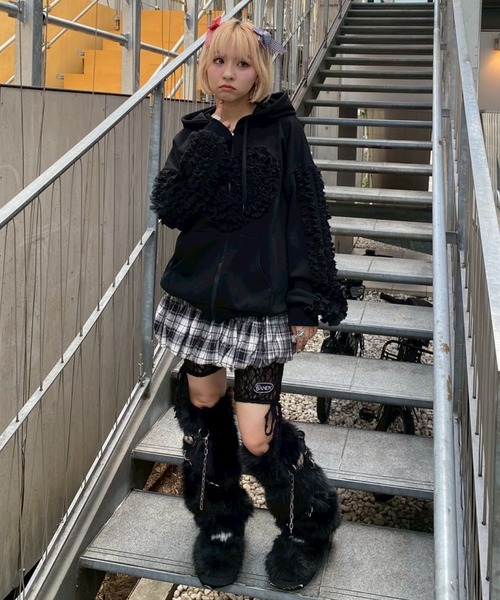 Candy Stripper(キャンディストリッパー)の「3WAY BELT FUR ブーツ(ブーツ・レディース・ブラック/ブラウン・L/M/S)」の20枚目の写真