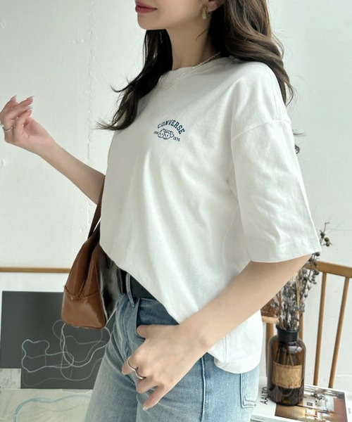 Ada.(エイダ)の「【Good Riddance】バックプリント オサムグッズ Tシャツ(Tシャツ/カットソー・レディース・アクア/ホワイト/ブラック・L/M)」の5枚目の写真