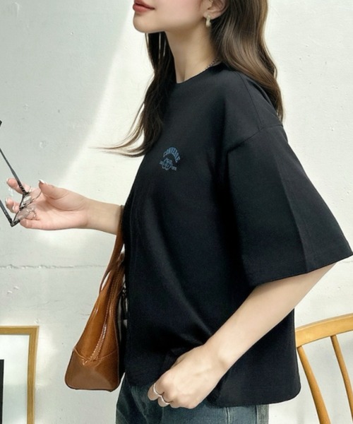 Ada.(エイダ)の「【Good Riddance】バックプリント オサムグッズ Tシャツ(Tシャツ/カットソー・レディース・アクア/ホワイト/ブラック・L/M)」の17枚目の写真