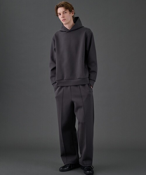 UNITED TOKYO(ユナイテッドトウキョウ)の「COMPACT AIR ダンボールパーカー 大人気/ユニセックス着用可能 / 洗える / 防シワ / 速乾 / 軽量/冬服/スウェット/インナー/保温(パーカー・メンズ・ダークグレー/ブラック/ブラウン/ライトグレー・3/2/1)」の13枚目の写真