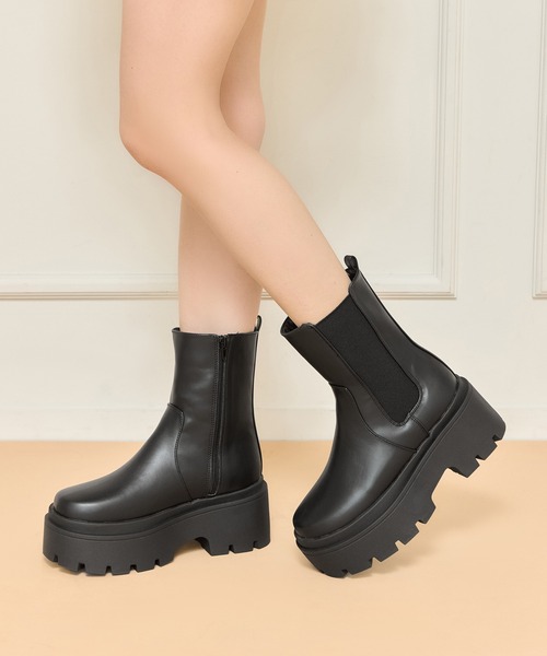 apres jour（アプレジュール）の「厚底ショートブーツ（ブーツ・レディース・ダークブラウン/ブラック・MEDIUM/SMALL/LARGE/X-LARGE）」の2枚目の写真