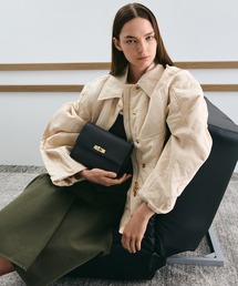 CHARLES & KEITH | Chance チャンス レザー ターンロッククロスボディバッグ(ショルダーバッグ)