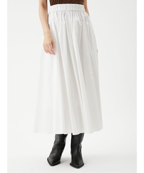 Mila Owen（ミラオーウェン）の「ウエストゴムギャザーマキシスカート（スカート・レディース・ホワイト/キャメル/ドット/ターコイズブルー・0/1/00）」の5枚目の写真
