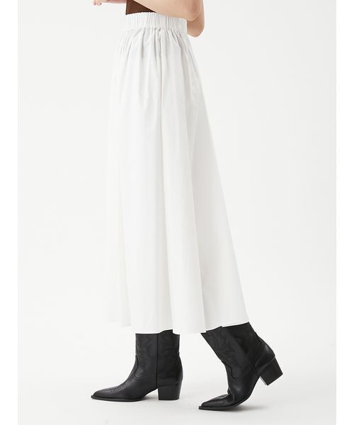 Mila Owen（ミラオーウェン）の「ウエストゴムギャザーマキシスカート（スカート・レディース・ホワイト/キャメル/ドット/ターコイズブルー・0/1/00）」の6枚目の写真