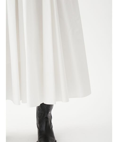 Mila Owen（ミラオーウェン）の「ウエストゴムギャザーマキシスカート（スカート・レディース・ホワイト/キャメル/ドット/ターコイズブルー・0/1/00）」の9枚目の写真