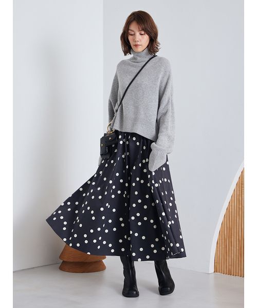 Mila Owen（ミラオーウェン）の「ウエストゴムギャザーマキシスカート（スカート・レディース・ホワイト/キャメル/ドット/ターコイズブルー・0/1/00）」の18枚目の写真