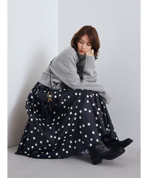 Mila Owen（ミラオーウェン）の「ウエストゴムギャザーマキシスカート（スカート・レディース・ホワイト/キャメル/ドット/ターコイズブルー・0/1/00）」の20枚目の写真