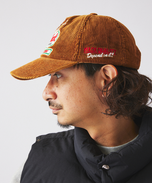 JOURNAL STANDARD relume(ジャーナルスタンダード レリューム)の「MACK TRUCKS / マック・トラックス 別注 フェード コーデュロイ キャップ(キャップ・メンズ・ブラック/ブラウン・FREE)」の21枚目の写真
