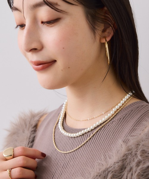 VIS（ビス）の「ガラスパール3連ネックレス（ネックレス・レディース・ゴールド/シルバー・FREE）」の2枚目の写真