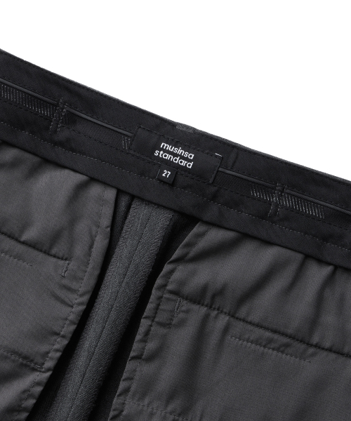 MUSINSA STANDARD WOMAN（ムシンサスタンダードウーマン）の「ウィメンズストレートヒドゥンバンディングスラックス[ミディアムグレー]（スラックス・レディース・その他・32/30/24/25/26/27/28/29/31/34）」の5枚目の写真