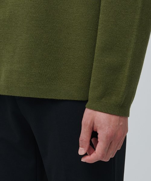 MUSINSA STANDARD（ムシンサスタンダード）の「ミニマルクルーネックニット[アボカド]（ニット/セーター・メンズ・その他・XX-LARGE/SMALL/MEDIUM/LARGE/X-LARGE）」の19枚目の写真