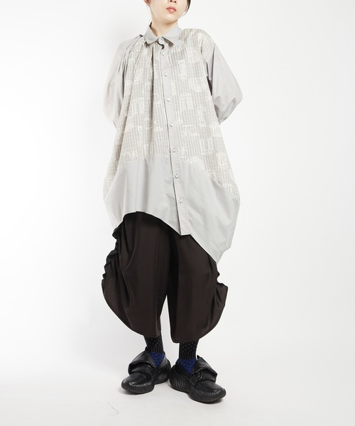 gomme（ゴム）の「パルテノンビックブラウス（シャツ/ブラウス・レディース・グレー/ブラック/ホワイト・MEDIUM）」の11枚目の写真