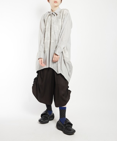 gomme（ゴム）の「パルテノンビックブラウス（シャツ/ブラウス・レディース・グレー/ブラック/ホワイト・MEDIUM）」の12枚目の写真