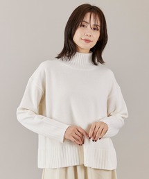 ハイネックプルオーバーニット