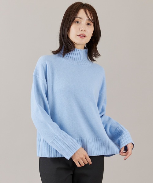 INED（イネド）の「ハイネックプルオーバーニット（ニット/セーター・レディース・チェリーピンク/チャコールグレー/オフホワイト/サックスブルー・9号/11号）」の4枚目の写真