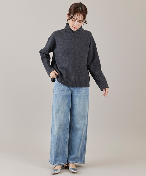 INED（イネド）の「ハイネックプルオーバーニット（ニット/セーター・レディース・チェリーピンク/チャコールグレー/オフホワイト/サックスブルー・9号/11号）」の14枚目の写真