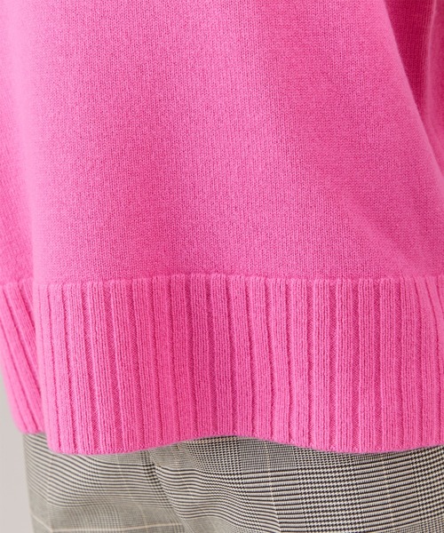 INED（イネド）の「ハイネックプルオーバーニット（ニット/セーター・レディース・チェリーピンク/チャコールグレー/オフホワイト/サックスブルー・9号/11号）」の21枚目の写真