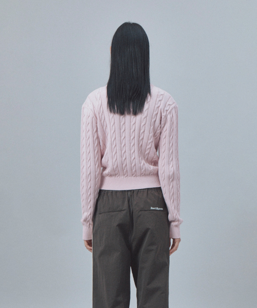 Rest&Recreation(レストアンドレクリエーション)の「CABLE V-NECK KNIT TOP - PINK(ニット/セーター・レディース・ピンク・ONE)」の4枚目の写真