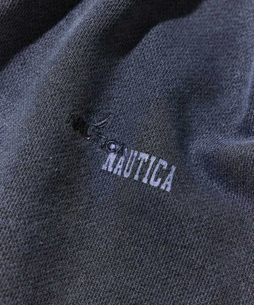 NAUTICA（ノーティカ）の「NAUTICA/ノーティカ ピグメント加工 HIDDEN LOGO クルーネックスウェット（スウェット・メンズ・ブラック/ネイビー/ブラウン・X-LARGE/MEDIUM/LARGE/SMALL）」の14枚目の写真