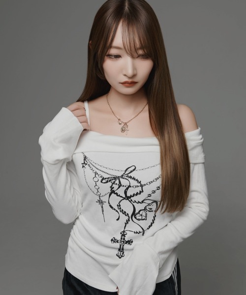 .KOM(ドットコム)の「『.KOM/ドットケーオーエム』デザインロングスリーブ【GC】(Tシャツ/カットソー・レディース・ブラック/ホワイト・FREE)」の11枚目の写真