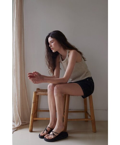 ANDNEEDS（アンドニーズ）の「Halter linen sleeveless (natural)（Tシャツ/カットソー・レディース・その他・FREE）」の4枚目の写真