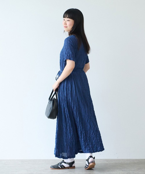 bulle de savon（ビュルデサボン）の「shirring mini check ワンピース（ワンピース・レディース・ブルー/ホワイト・FREE）」の21枚目の写真