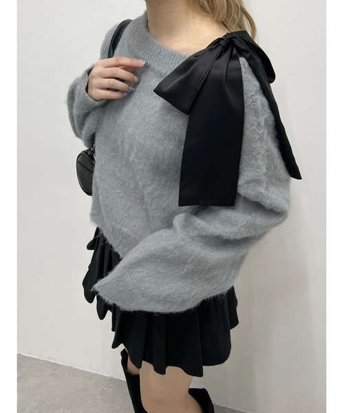 WEGO(ウィゴー)の「リボンワンショルニット(ニット/セーター・レディース・グレー/アイボリー/ブラウン・FREE)」の11枚目の写真