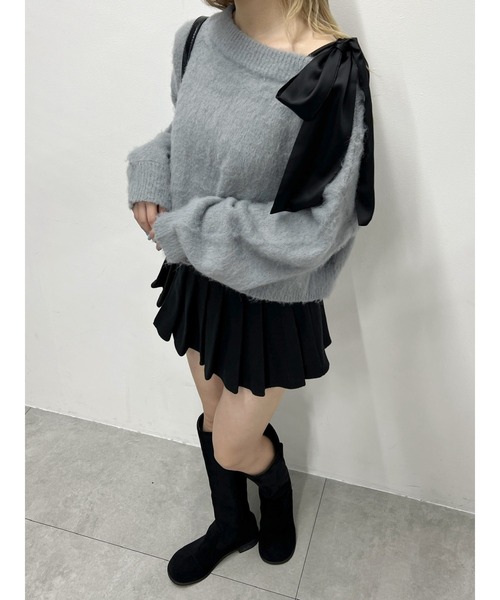 WEGO(ウィゴー)の「リボンワンショルニット(ニット/セーター・レディース・グレー/アイボリー/ブラウン・FREE)」の15枚目の写真