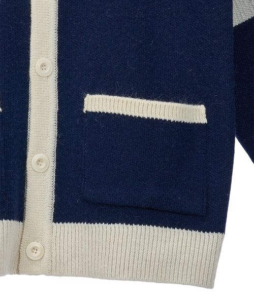 FROM ARLES(フロムアルル)の「プレッピー ニットカーディガン / ネイビー(カーディガン/ボレロ・メンズ・ネイビー・MEDIUM/LARGE)」の12枚目の写真