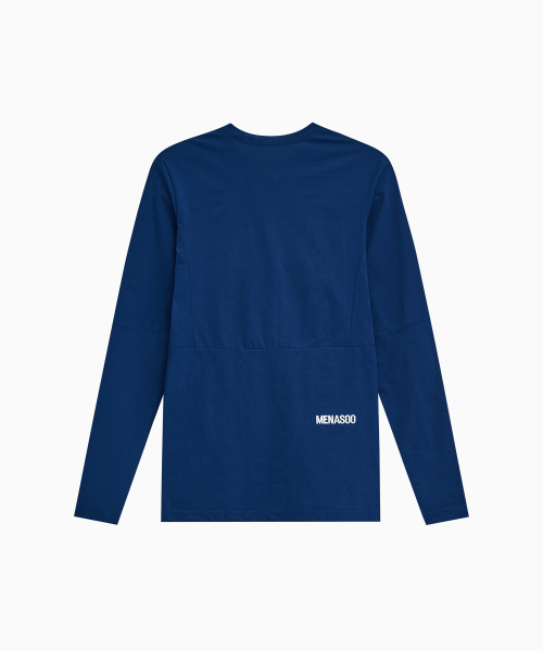 MENASOO(ミナス)の「VENODE Small Track Logo Active Long Tshirts_Blue (Tight Fit)(Tシャツ/カットソー・レディース・ブルー・1/2)」の16枚目の写真