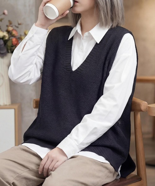 cammie(キャミー)の「ニットベスト(ベスト・レディース・ダークグレー/ダークブラウン/アイボリー/ブラック・F)」の19枚目の写真