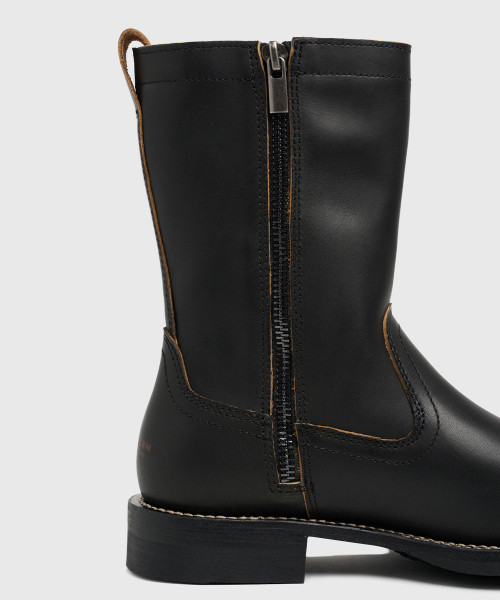 LOSTGARDEN(ロストガーデン)の「UNIFORM Engineer Boots Black(ブーツ・メンズ・その他・40.5/42.5/41.5/43.5/44/40/41/42/43)」の2枚目の写真