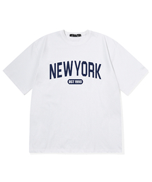 CRISCELO（クリスチェロ）の「ニューヨークオールドスクールTシャツNV_ホワイト20番手オーバーサイズ（Tシャツ/カットソー）」